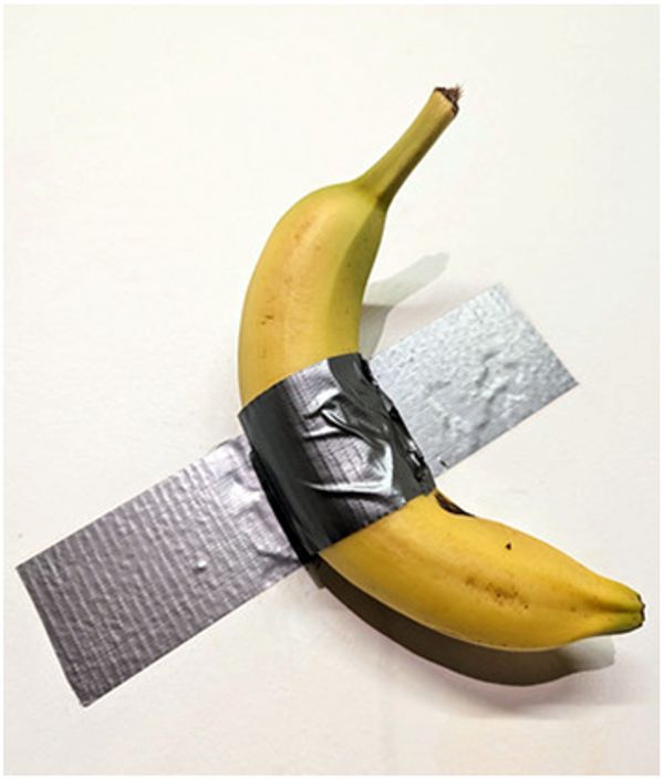 A-banana-and-a-horse-and-a-cat-and-cattelan_06