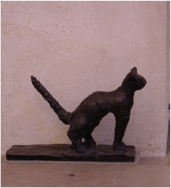The-whole-kingdom-is-for-the-cat_08